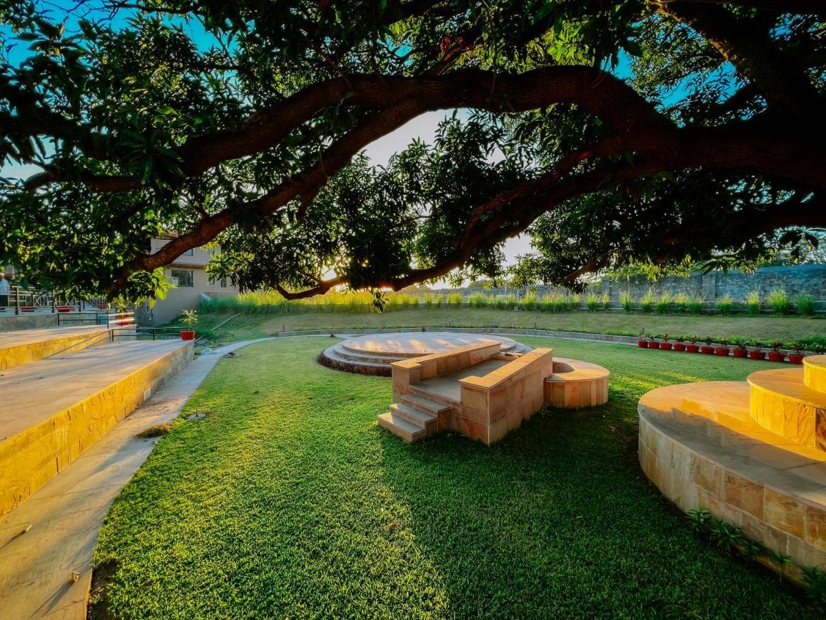Aamaghati Wildlife Resort, Ranthambore Sawai Madhopur Exterior photo