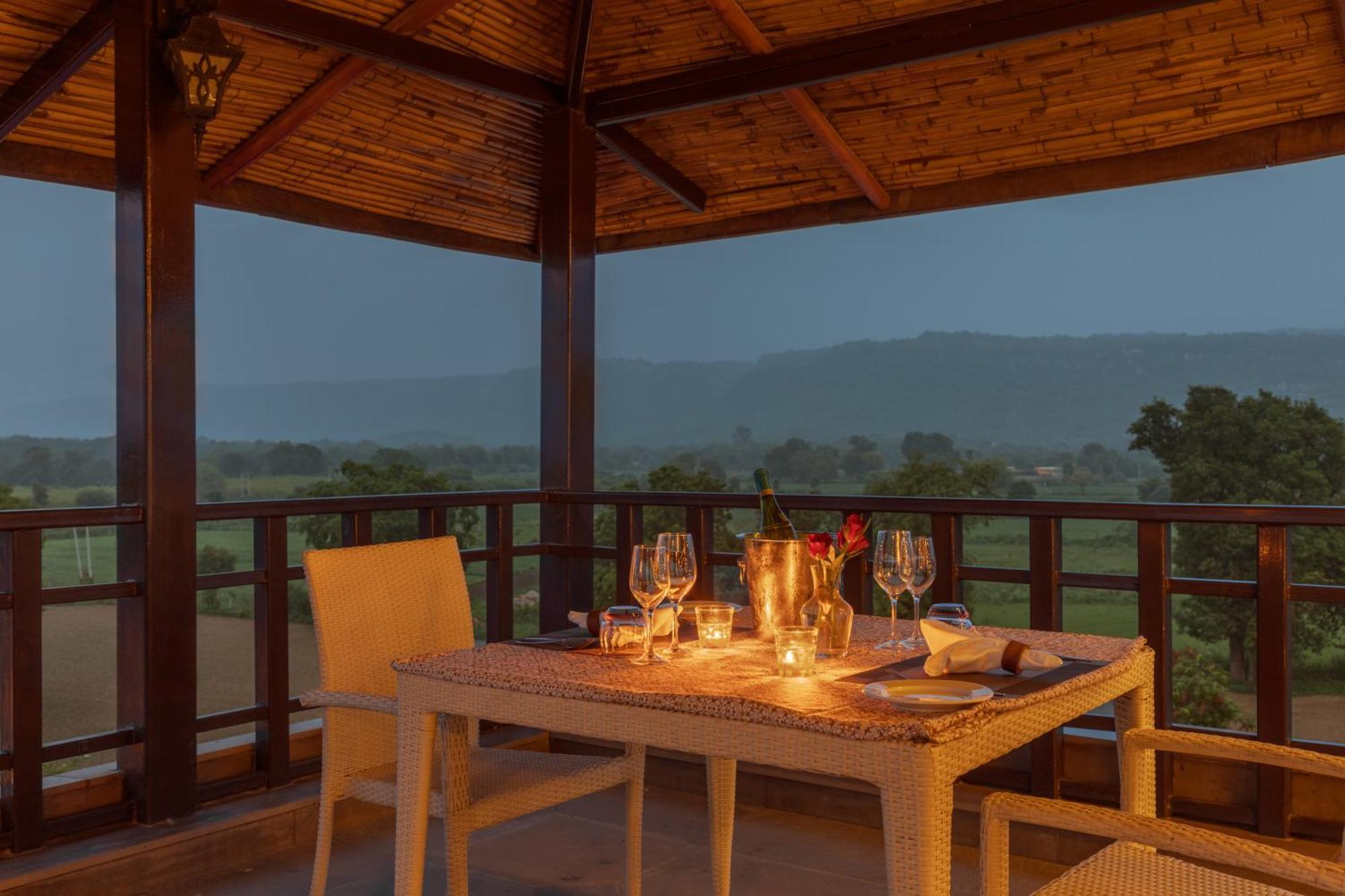Aamaghati Wildlife Resort, Ranthambore Sawai Madhopur Exterior photo