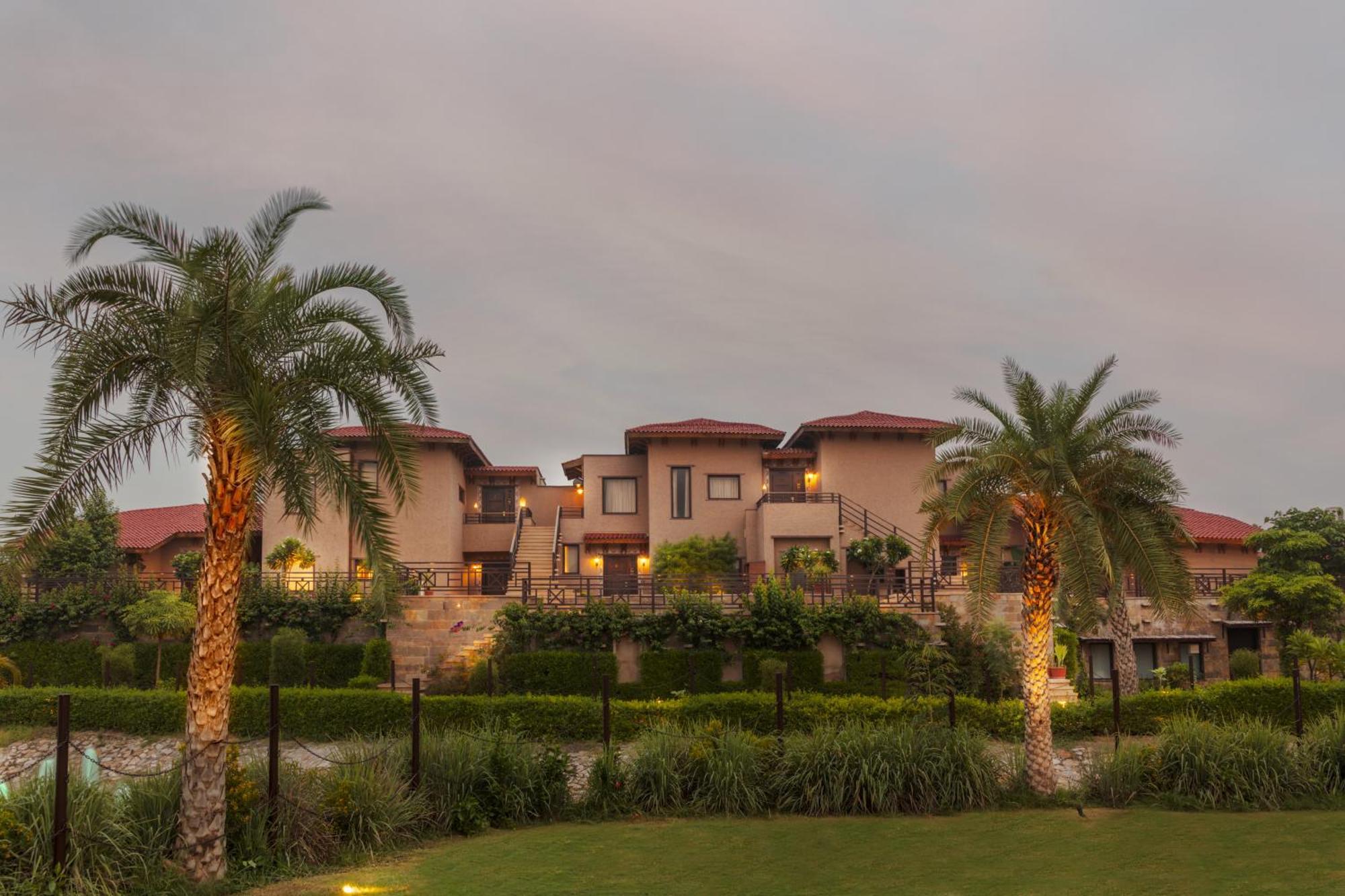 Aamaghati Wildlife Resort, Ranthambore Sawai Madhopur Exterior photo